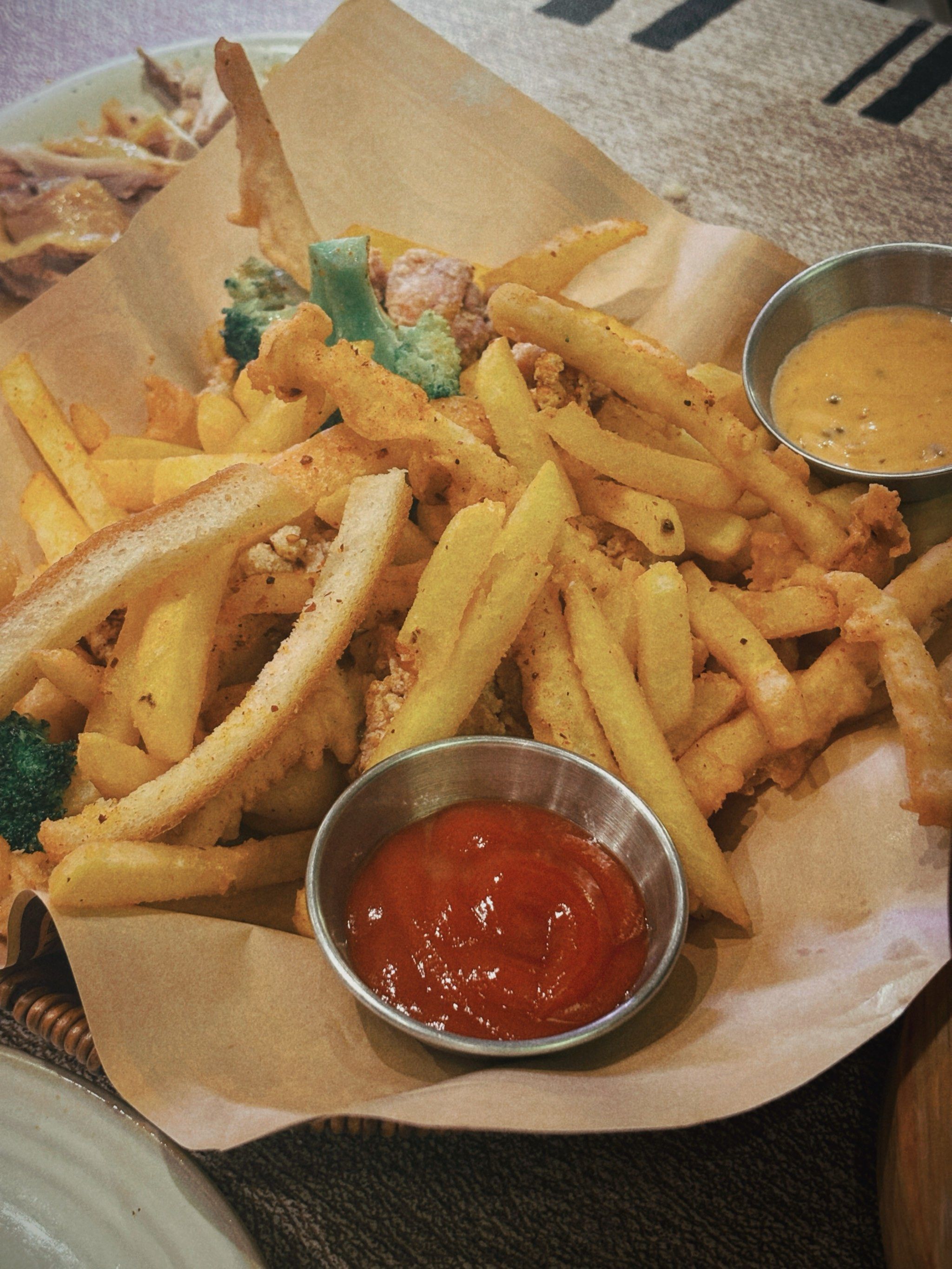 炸物拼盘好好吃哦!