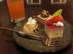 -上海虹桥祥源希尔顿酒店