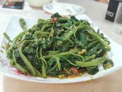 -洪霞餐馆