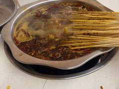 -李记称盘牛杂串串(广厦店)