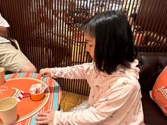 -VENCHI 闻绮(上海佛罗伦萨小镇店)