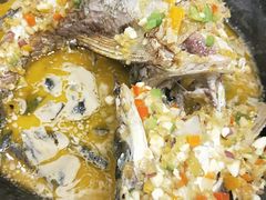 -黄泥岗·地道湖北菜(奥特莱斯店)