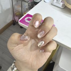 -瞧·享轻奢美甲美睫