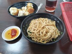 -赵宝美煎包店