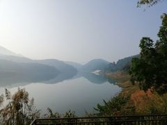 -孔雀湖生态旅游区