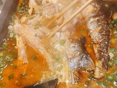 -夯鱼烤鱼·尔滨地标美食(国展店)
