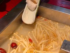 -二荆条·蜀鲜汇城市森林火锅