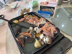 -鹏城人家海鲜酒家·23年老字号(较场尾店)