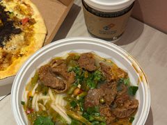 -达美乐比萨(南京路店)