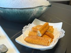 自制油条-鼎泰亨·海鲜牛肉餐厅(滨江店)