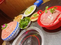 -周师兄大刀腰片火锅(洪崖洞旗舰店)
