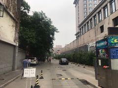 -天幕新彩云国际影城(激光巨幕店)