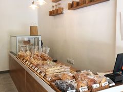 面包甜点陈列柜-RAN BAKERY