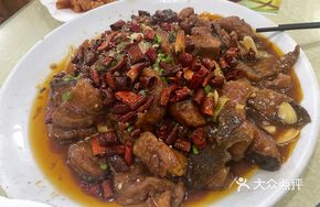 Stewed Pig Intestines with Catfish