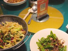 -呷湘厨·鱼汤捞饭·剁椒鱼头·辣椒炒肉(国家会展中心店)