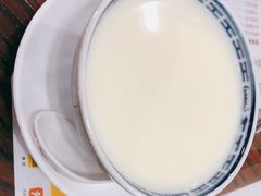 -周大娘牛乳(旧寨古村总店)