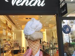 -VENCHI 闻绮(上海佛罗伦萨小镇店)