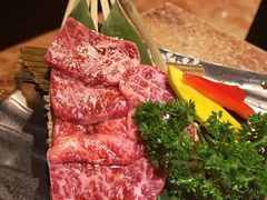 上等牛小排-炼火烤肉店