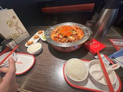 -胖哥俩肉蟹煲(华贸店)