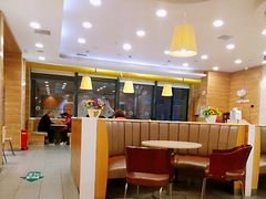大堂-魏家凉皮(大差市店)