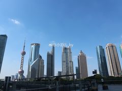 -陆家嘴空中步行连廊