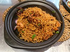 海鲜炒面-胡叨叨黄油砂锅焗海鲜(百家湖1912店 )