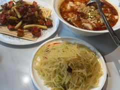 -乔家小院•非遗驴肉•本地小海鲜(滨河路店)