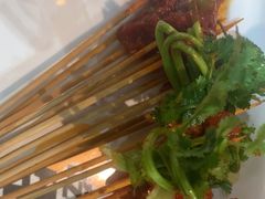 -牛小嫩串串火锅(老国贸总店)