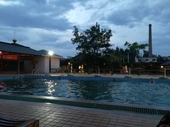 -华山御温泉度假村