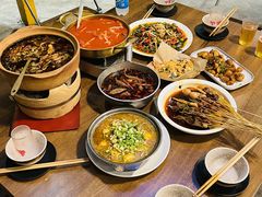 -爆好吃夜市大排档·乐山江湖菜(中心城总店)