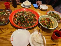 -兔槽江湖菜·重庆璧山兔(水围店)