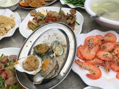 -亚龙湾8号(丁村万人海鲜广场店)