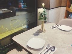 -必胜客(漕宝路店)