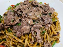 湿炒牛河-华威达牛庄(黄埔大道西店)