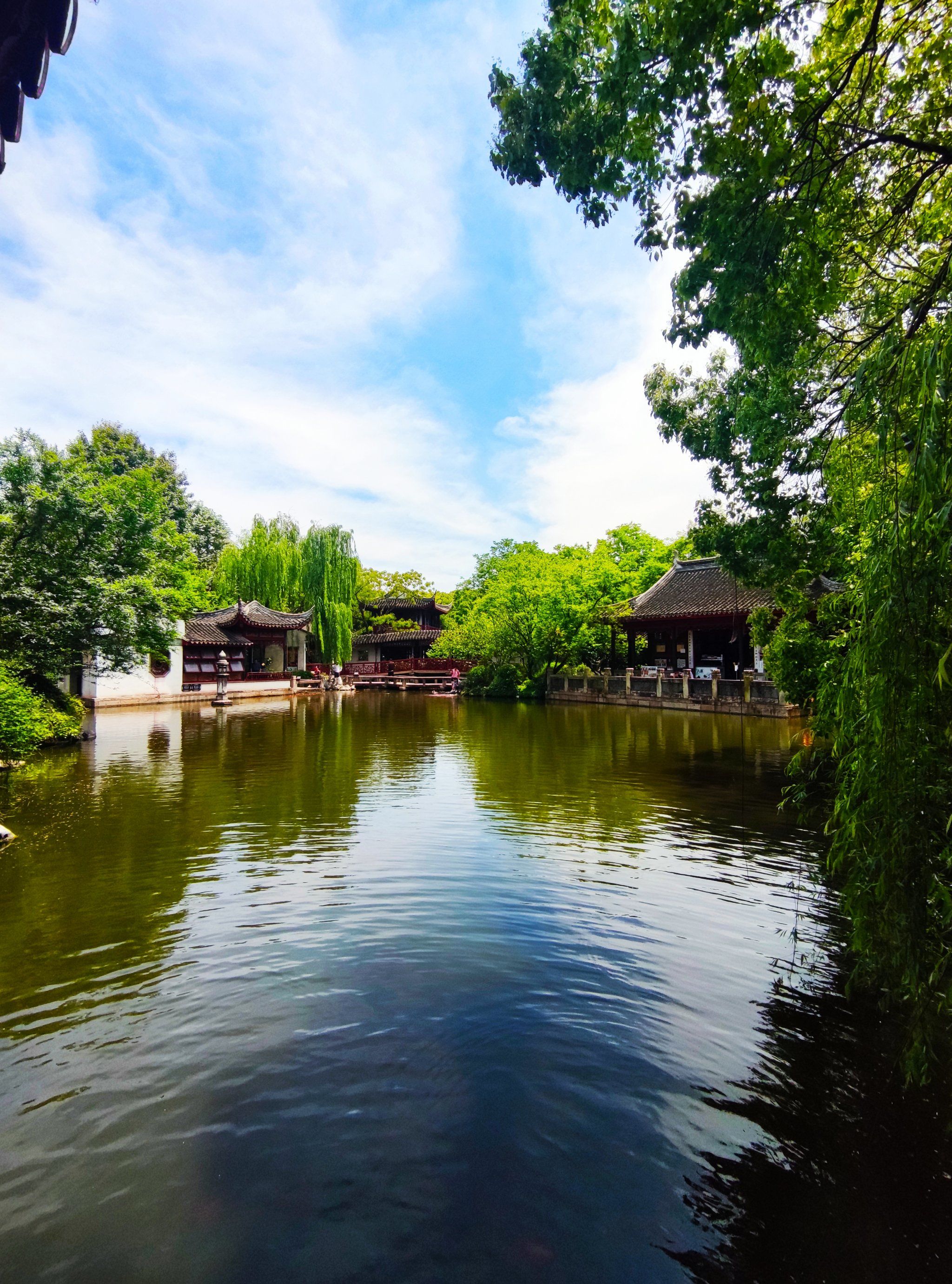 素有"小西湖"之美誉