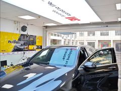 -车水马龙3M汽车贴膜冠军店隐形车衣改色膜(漕宝路中环店)