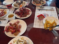 -荣誉国际酒店-云顶旋转餐厅