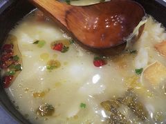 -周鱼小馆石锅酸菜鱼(活力汇店)