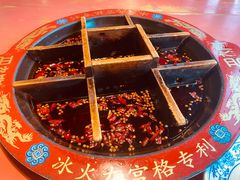 -巴九门老火锅(来福士打望店)