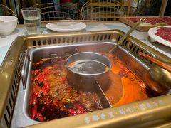 -雾都渣渣火锅(南城智汇城店)
