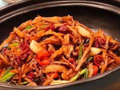 油焖烟笋-万荣烤鸭店·北京菜(天坛店)