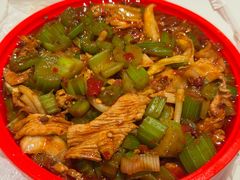-玲玲米粉·新疆现炒米粉(大十字总店)