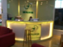 -蜂鸟快修喷漆钣喷汽修旗舰工厂(军工路店)