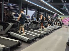 -超鹿运动(五四路恒力城店)