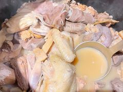 原只胡椒猪肚煲农庄鸡-七寸飝大饭店(马场店)