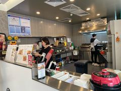 -龙治汉堡(中华城店)