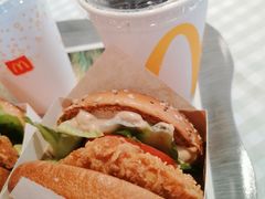 -麦当劳(佛山流行前线店)