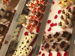 -好利来(高新枫叶广场店)