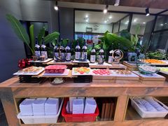 -鹿客臻鲜海鲜自助餐厅(永旺店)