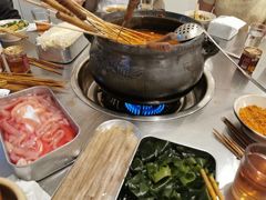 -郑记·古法黑砂锅串串(龙泉店)